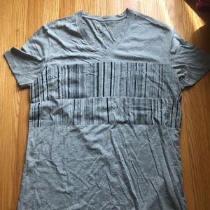 Armani Exchange Gray T-Shirt / Medium